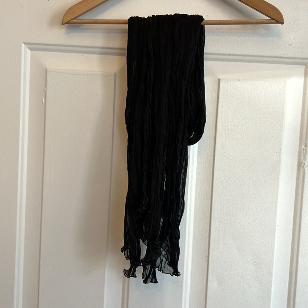 Scarf - Picture 2 of 4